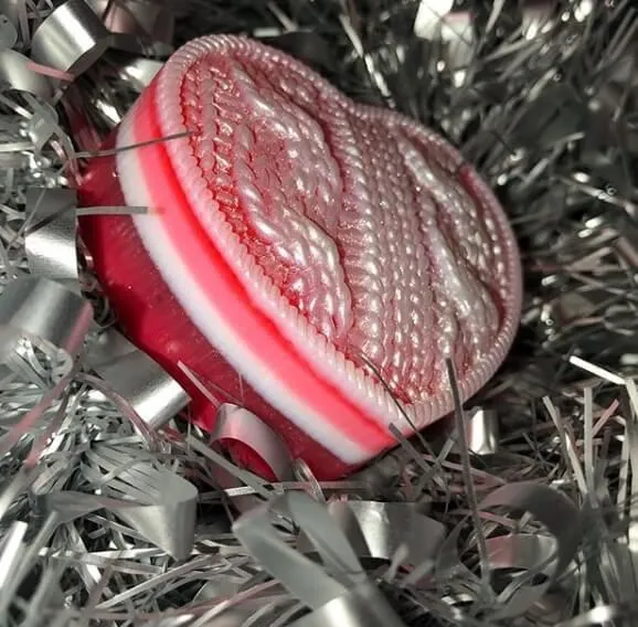 мыло вязаное сердце с ароматом карамели, розовое в Перми