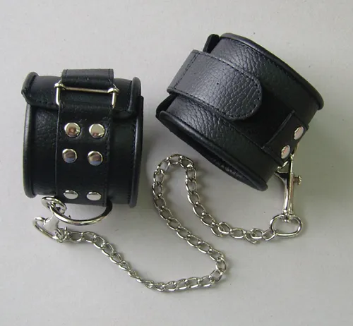 оковы кожаные черные на липучках, соединенные цепочкой длиной 35см 3073-1 в Перми