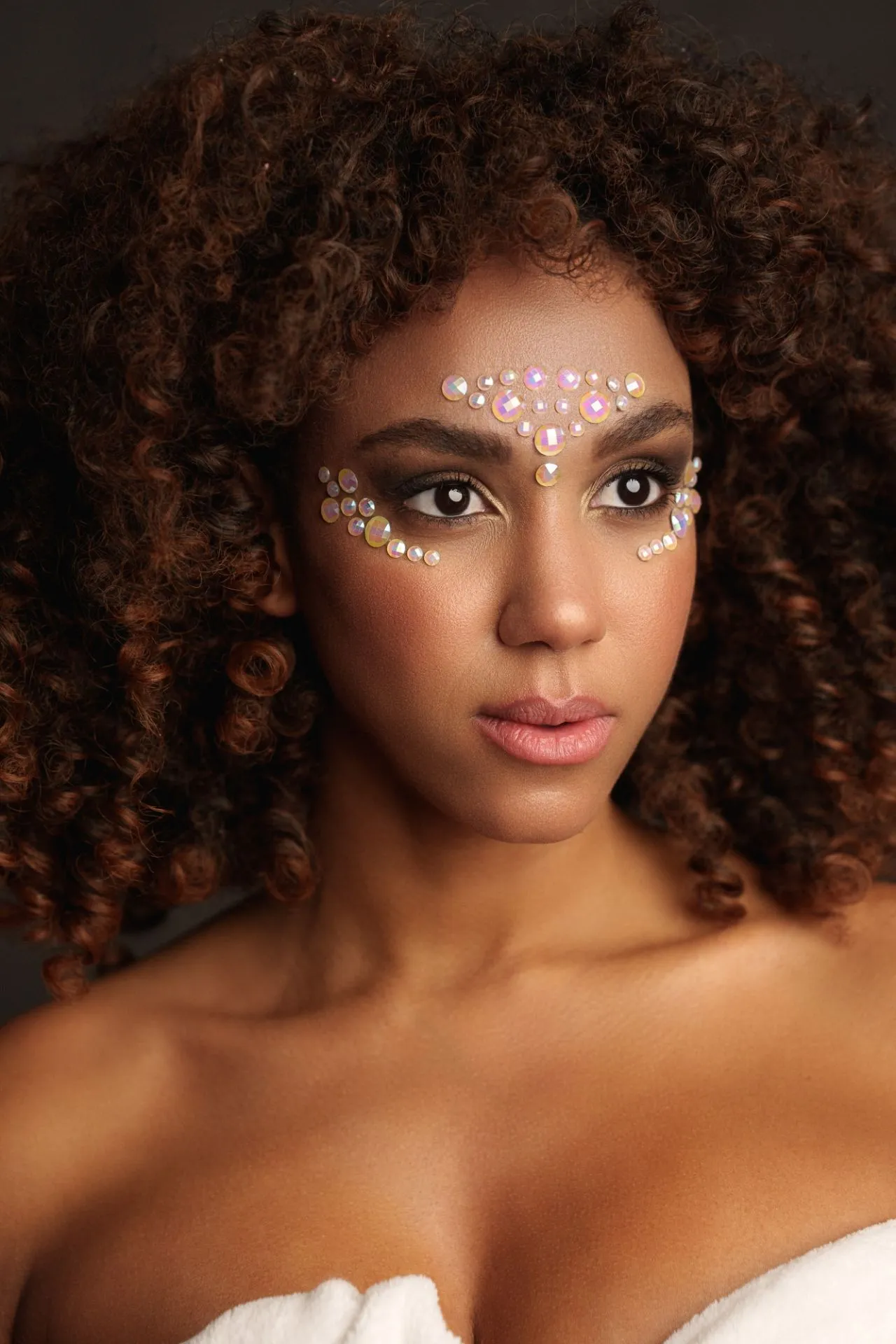 декоративное украшение (камни) на клеевой основе body jewelry stickers - face - glow in the dark - o в Перми