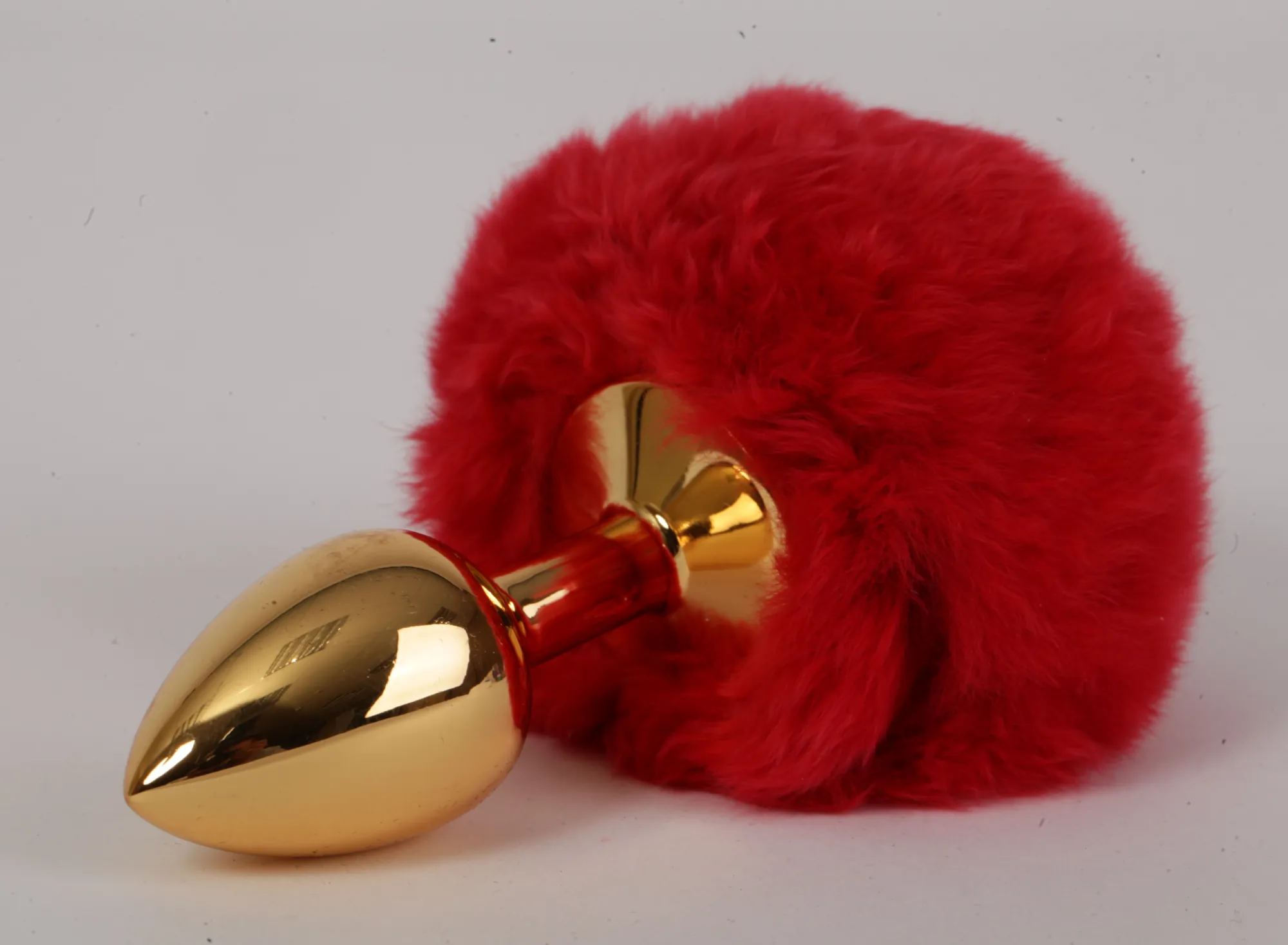 пробка металлическая c красным хвостом задорный кролик размер s 47195-1-mm в Перми