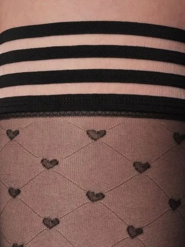 Эротическое чулки mirey с силиконовой резинкой и рисунком "сердечки" sweet 20 в Перми