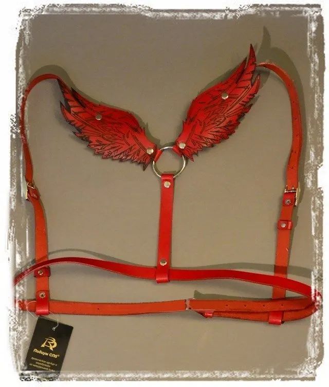 Эротическое бондажный комплект подиум крылья, красный в Перми
