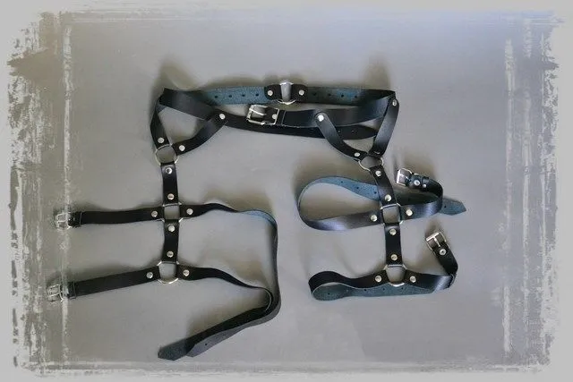 Эротическое бондажный комплект подиум черный, размер s в Перми