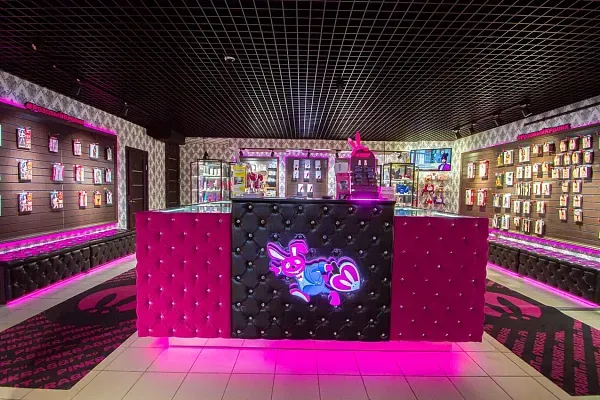 Санкт-Петербург, ТЦ «СтройДвор», проспект Энгельса, 138к1