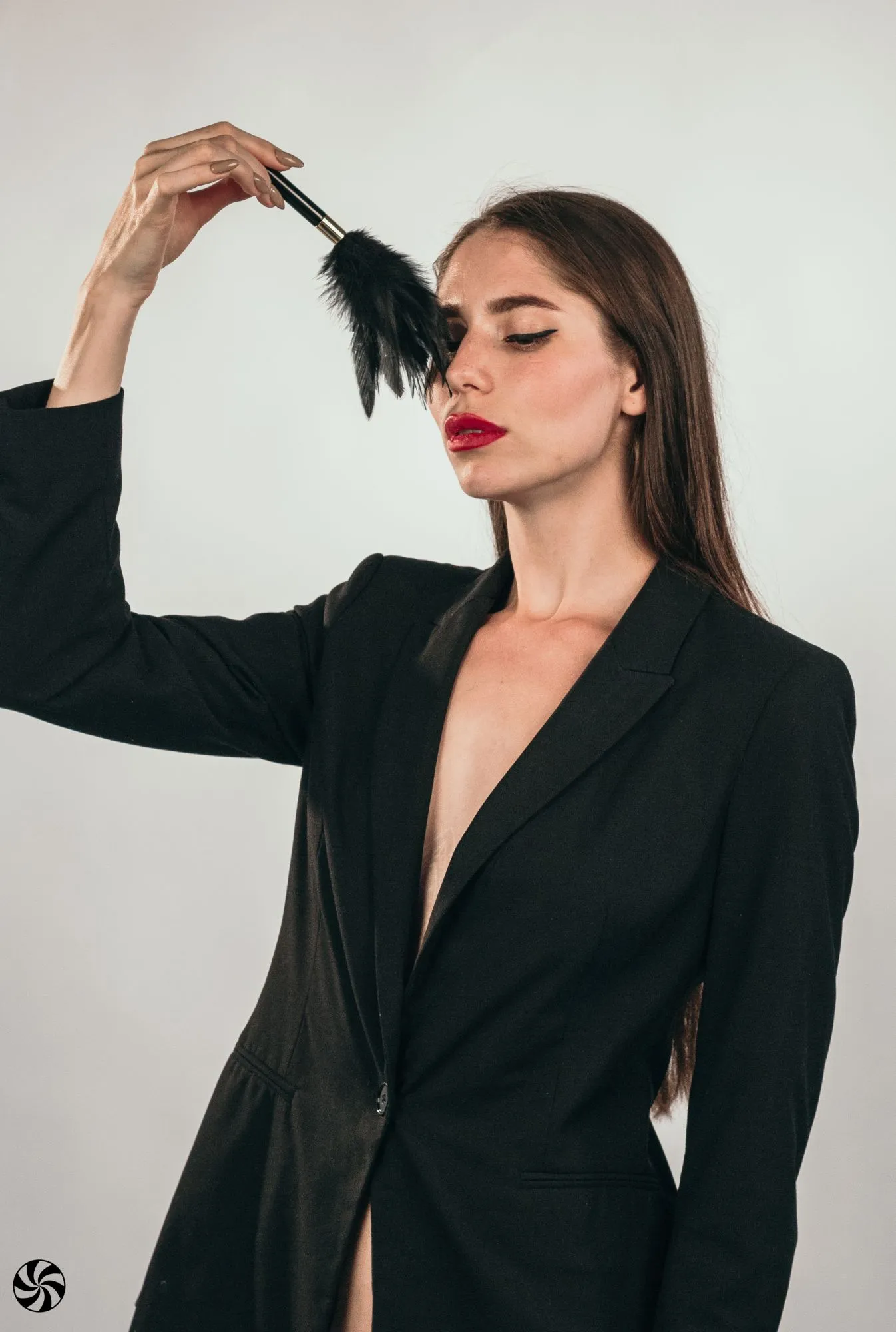 тиклер burlesque plume black 1082-02lola в Перми